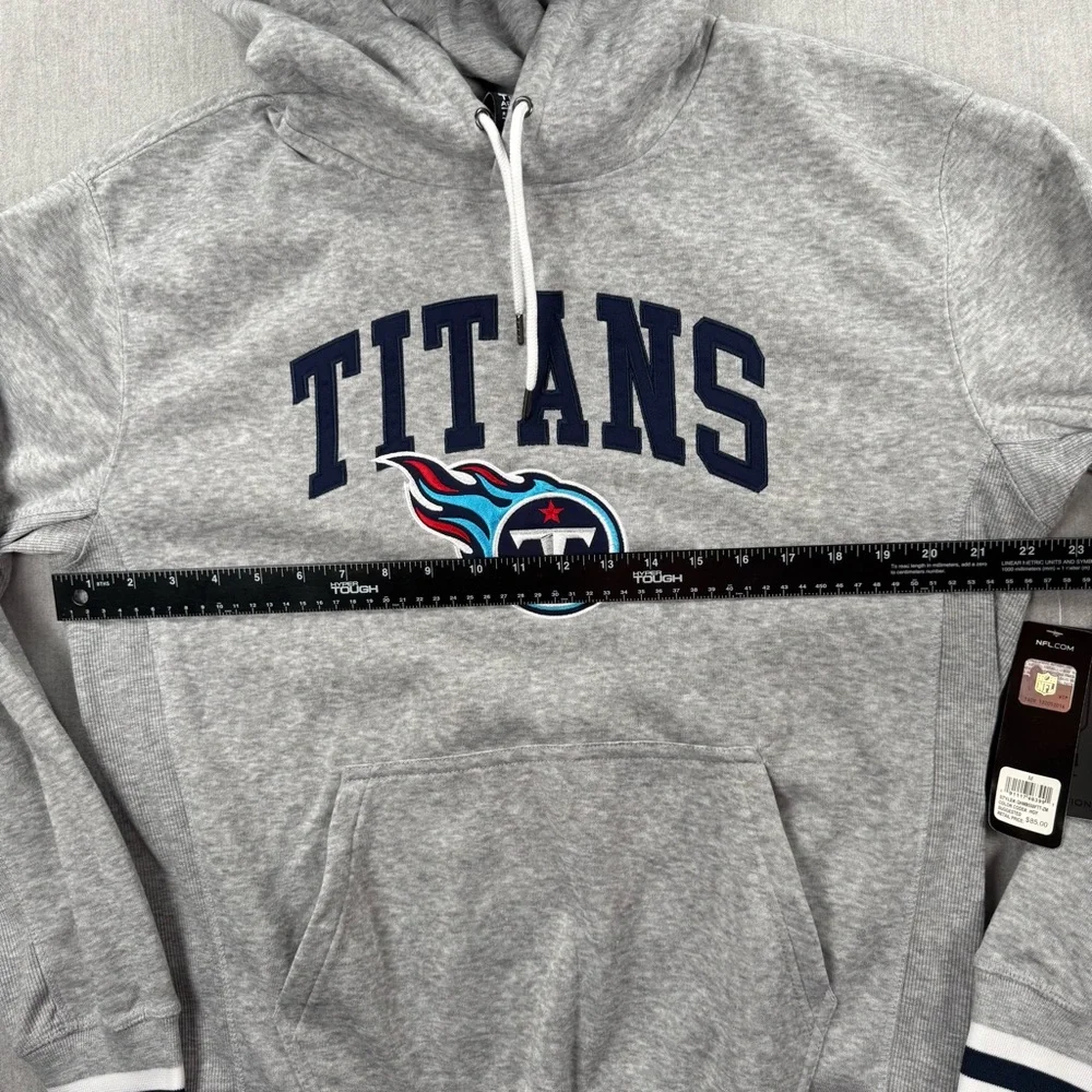 NFL‎ Gray Titans Pullover Hoodie with Team Logo